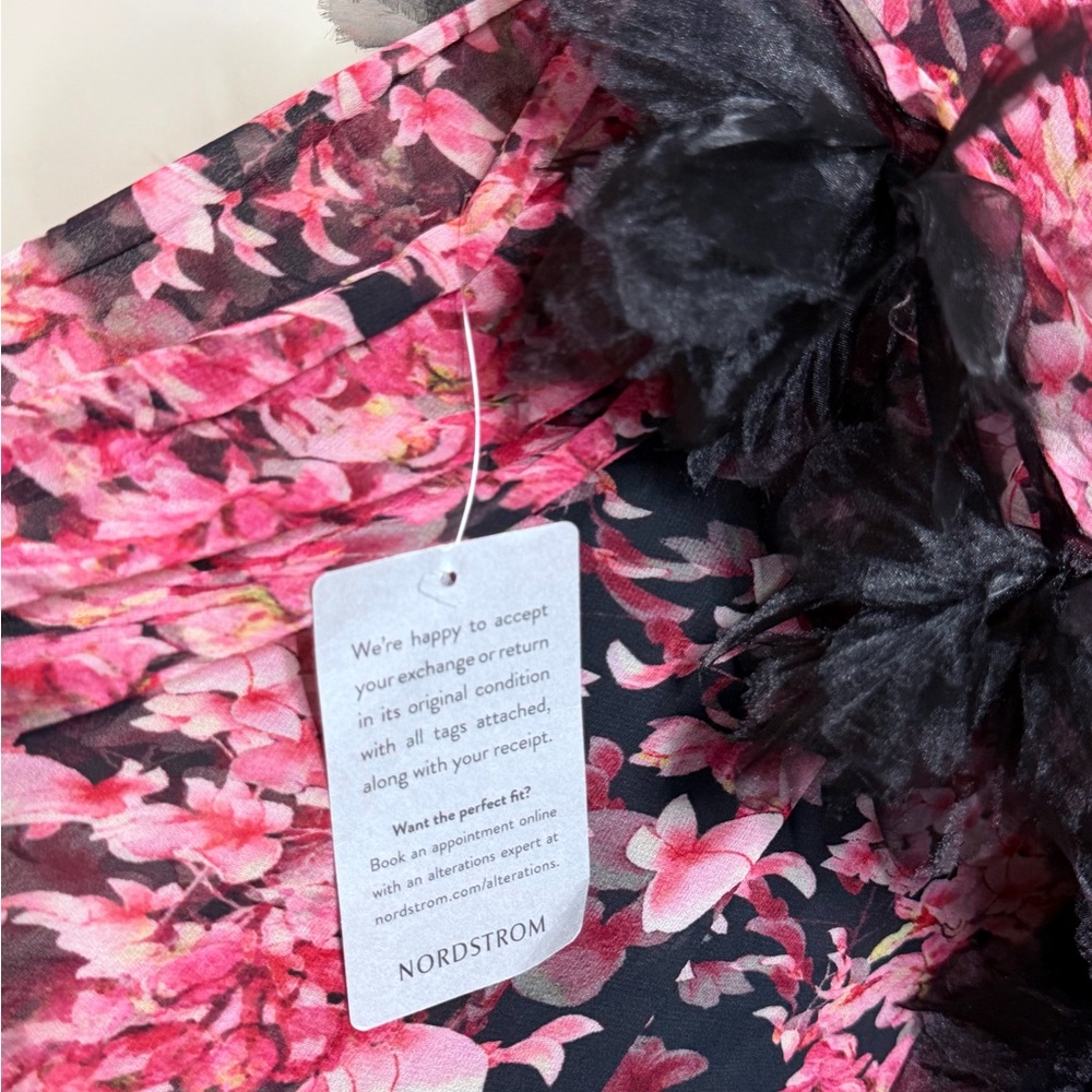 Elliatt Tulsia Floral Georgette Gown - Picture 7 of 8